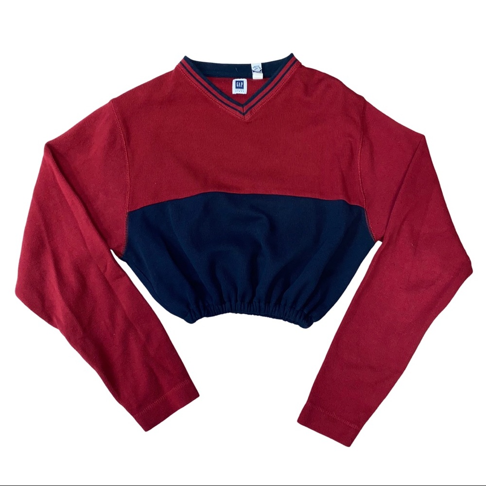 Gap cropped v-neck sweater